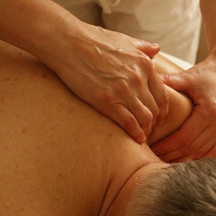 cropped-massage-389716_640.jpg